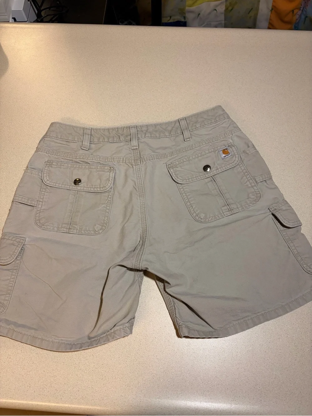 Carhartt Women’s Cargo Shorts in Light Khaki
